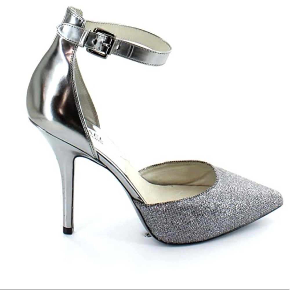 📌SOLD📌Michael Kors Shoes 👠 - Picture 5 of 5
